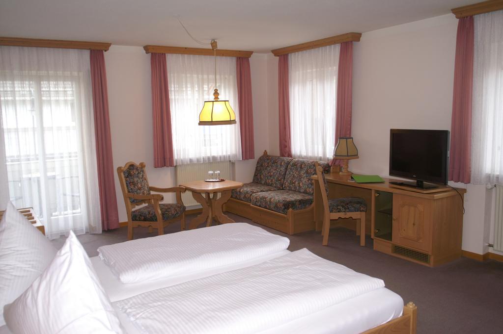 Scharmerhof Hohenbrunn Exteriör bild